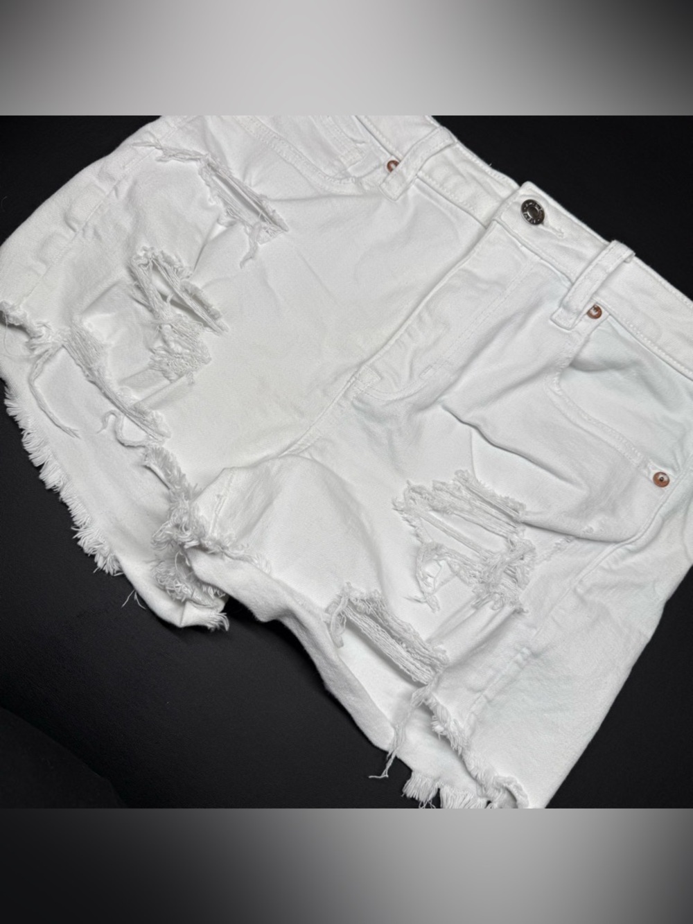 American Eagle Outfitters White Distressed Denim Jean Shorts - Picture 2 of 5